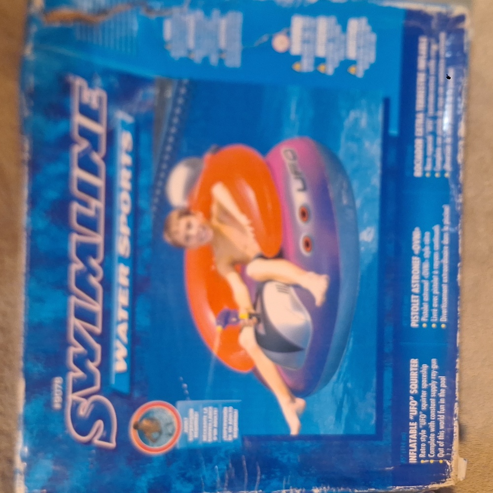 Swimline Watersports Inflatable UFO Squirter